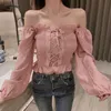 Herbst Sexy Slash Neck Kurze Blusen Frauen Mode Koreanische Casual Langarm Hemd Off-Schulter Damen Tops 10447 210521