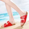 Тапочки смешанный цвет двух полосной пряжки летние женщины Корейские модные квартиры пробковые слайды плюс любители размера анти-керовки пляжа