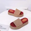 Hoge kwaliteit designer vrouwen slippers alfabet dame platform sandalen outdoor party casual sandaal zomer strand slipper kleurrijke schoenen met doos