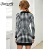 O-hals Contrast Zwart Houndstooth Gebreide Jurken Dames Herfst Winter Lange Mouw Casual Stretch Bodycon Mini Dress 210510