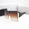 Güneş Kadınlar Boy Büyük Büyük Yüksek Kaliteli Metal Menteşe Sunglass Erkekler Gözlük Bayan Güneş Cam UV400 Lens Unisex