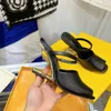 Yeni varış kadın lüks sandalet moda tasarımcısı sandalet kaliteli deri büyük boy 35 ila 42 8 cm yüksek topuklu