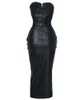 ブラッククラブドレス女性ストラップレスセクシーなスキニーボディコンリベットサッシスプリットフロントPUノースリーブスリムフィットレディパーティーローブvestidos 210416