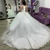 新しいスタイルの白いレースのアップリケボールガウンのウェディングドレスのウェディングドレスの贅沢なアップリケ恋人王女ローブデマリゲス