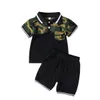 Zomer jongens polo shirt camouflage print kleur matching t-shirt shorts kids pak kleur blok t-shirt + zwarte shorts babyjongen