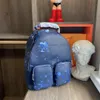 mochila azul