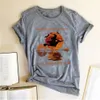 Auf einer dunklen Wüste T-Shirt Highway Witch Druck Halloween T-Shirts Frauen Sommer ästhetische Kleidung lose Rundhalsausschnitt Grafik-T-Shirt