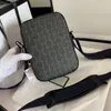 2022 Fashion unisex mini axelväska plånbok messenger väskor designer klassisk middag handväska mens och kvinnors ryggsäckväska