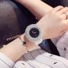 Montre-bracelet 2021 Mode Women's Women's Women's Top Marque Superbe Mesdames Montres Diamond Strap en cuir Quartz Horloge Montre