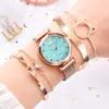 Mode 5st Smycken Kvinnor Klockor Lyxmagnet Buckle Flower Rhinestone Watch Ladies Quartz Armbandsur Armband Set Reloj Mujer Hand Catenary