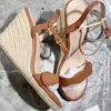 Sexiga kvinnor Höga klackar Slide Designer Sandaler Ankellina Espadrille Kilformad klack13cm Mode Bröllopsklänning i äkta läder Festskor Med Box 291