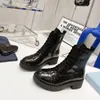 Chunky platforma o niskim obcasie kostki buty wypolerowane skórzane but z butem okrągłe palce z suwakiem dla kobiet Martin Booties luksusowe projektanci marki buty fabryczne Fabryki