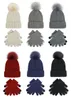 2021 hiver tricoté chapeau costume pour dames pompon bonnet avec gants ensemble femmes en plein air garder au chaud crâne casquettes boule de fourrure sur le dessus et gant 2PC ensembles