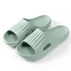 Sommar tofflor Slides skor D19 Män Kvinnor Sandal Plattform Sneaker Mens Kvinnor Röd Svart Vit Gul Slide Sandaler Trainer Utomhus Inomhus Slipper 36-45