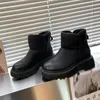 Boots Brand Designer 2021 Vrouwen sneeuw winter vrouwelijk pluche waterdichte mode warme bont vrouw schoenen transparante hoge kwaliteit