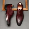 Hommes en cuir véritable sculpture modèle chaussures robe formelle classique tête carrée noir marron hommes mariage à lacets Oxford chaussures formelles