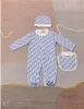 新しい幼児幼児ロンパーベビー服セット男の子の女の子フルスリーブソフト格子ジャンプスーツロンパーハットビブ3pcssetスーツ318 MO1892309