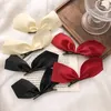 2pcs 흑인 화이트 리본 머리 록 록 클립 빈티지 bowknot 측면 머리 핀 귀여운 소녀 barrettes 여성을위한 머리 장식 머리 액세서리