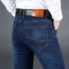 Мужчины бизнес стиль Slim Fit прямые джинсы мода классический синий черный мужской стрейч повседневные джинсовые брюки плюс размер 40 210723