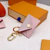 Fashion Keychain Key Buckle Letters Design Handmade Leather Keychains Men Women Bag Pendants 6 Option Top Quality
