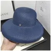 French Retro Big Brim Hepburn Hat Femmina Femmina Small Online Celebrity Holiday Seaside Beach Pagning Hat Visor5881225