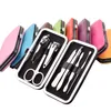 Ensemble de 7 coupe-ongles, ciseaux, pincettes, cure-oreilles avec outils de manucure pratiques, une variété de couleurs, WCW533