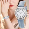 Kwarcowy kwarc zegarki łatwe do odczytania zegarek z arabskimi cyframi zwykłą skórzaną bransoletką ze skóry PU Sweet-colorowana bransoletka