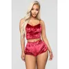 ملابس نوم للسيدات مثير 2PCS Lingerie Velvet v الرقبة Pajamas مجموعة Chemise Shorts Nightwear بالإضافة إلى الحجم