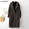 Samgpileee羊のせん断コート女性冬のジャケットの長い毛皮のコート女性の本物のウールのジャケット韓国のカサコスフェミニノスInverno 211124