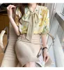 Sommer Koreanische Frauen Shirts Frau Rosa Chiffon Büro Dame Floral Kurzarm Blusen Tops Plus Größe XXL 210531