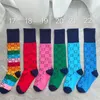 Мода Мужчины Женщины Спортивные Носки Классическая печать с несколькими цветными чулками SK