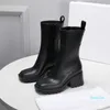 Luxurys designers kvinnor regn stövlar england stil vattentät välgörande gummi vatten regnar skor ankel boot booties