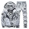 Kausale Trainingsanzüge Männer Sets Mit Kapuze Verdicken Fleece Hoodies + Sweatpant 2021 Winter Frühling Sweatshirt Sportswear Männlichen Brief Drucken Y0831