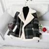 Furma damska Faux Elegancka Czerwona Zima Ciepła Gruba Lampa Pluszowa Plaid Woolen Kurtka Płaszcz Kobiety Casual Luźne Outwear Płaszcz Ubrania