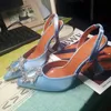 Sandali 2022 Donne di Disegno di Marca Punta Chiusa Décolleté di Cristallo Slingback Tacchi Alti di Estate Del Rhinestone Del Triangolo Spose Scarpe con Tacco Alto