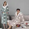 Autumn Winter Warm Thicken Coral Fleece Long Robes Women Couples Fashion Stars Print Hooded Kimono Bathrobe Plus Size Dresses 210901