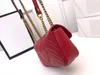 Klassisk högkvalitativ lyxdesigner väskor handväska handväska två g marmont vågmönster damer mode messenger axelväska handväskor gratis skepp