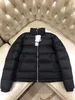 Top Womenmens Stylist Coat Parka Winter Jacket moda luksusowe mężczyźni kobiety zimowe pióra płaszcza płaszcza kurtka 9682136