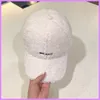 Designer Caps Hoeden Mens Bonnet Beanie Emmer Hoed Dames Baseball Capwoolen Lam Wol Weefsel Mutsen Fedora Phited Hats Woman LuxurySD219024F