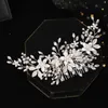 Forsemeven Lüks El Yapımı Gümüş Renk Çiçek Kadın Alaşım İmitasyon İnci Saç Tarak Gelin Düğün Headdress Takı JL