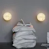 Lampade da parete lunari in resina nordica Soggiorno Lampada decorativa per bambini Studio Camera da letto Applique da comodino Luci Apparecchi di illuminazione