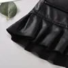 Flickor korta läder kjolar barn elastiska ruffle kjol småbarn baby knapp pocket miniskirt barn fasta kläder veteren bebe ropa b5254705