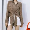 Сексуальная щель длинной блузки рубашка женщины леопардовый принт коричневой уличной одежды топы осень зимний рукав офис 210427
