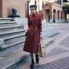 Trench da donna Marca Inghilterra Stile Elegante Cappotto da donna doppiopetto sottile rosso lungo con cintura Giacca a vento da donna Spolverino femminile