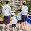 Famiglia da spiaggia Famiglia a mare a mare Cardigan Cardigan Abbigliamento abbinato a maniche lunghe UV Abbigliamento da sole a maniche lunghe 210713