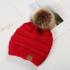 Cadeau du Nouvel An 10 Designs Party Favor CC Adulte Hiver Chapeau Chaud Femmes Unisexe Câble Extensible Doux Tricoté Pom Beanie Fille Ski Noël