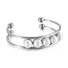 Mode Cuff Bangles All Round Imitation Pearls Beaded Strand Bangle för Kvinnor Rostfritt Stål Elegant Femme Smycken Q0717