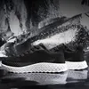 2021 Przyjazd Mężczyźni Running Woven Siatki Buty Czarny Biały Szary Granatowy Niebieski Oddychający Mężczyźni Sports Sneakers Trenerzy Outdoor Jogging Chodzenie