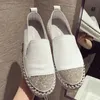 Европейский знаменитый бренд лоскутная эспадрильская обувь для женщин натуральные кожаные кремлены квартиры леди мокасины белые кожаные мокасины W C1120