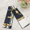Kvinnor Silk Cravat Letter Flower Pattern Ladies Girls pannband slipsar huvudduk handväska dekoration modetillbehör 2021227e